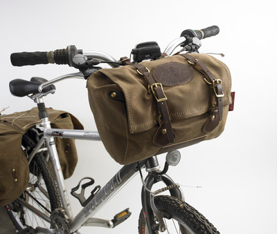 press release caribou trail bike bag from frost river bike bags 400x339