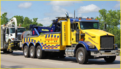East Coast Towing Offers Heavy Duty Towing and Wrecker Services for Big