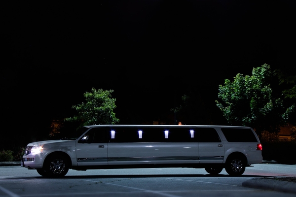 Destiny Limousine is One of the Best Limo Companies in Metro Vancouver
