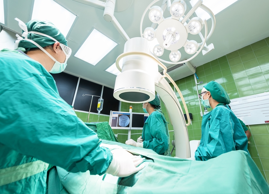 Palmdale Surgeon Dr. Lemus-Rangel Remains Industry Leader