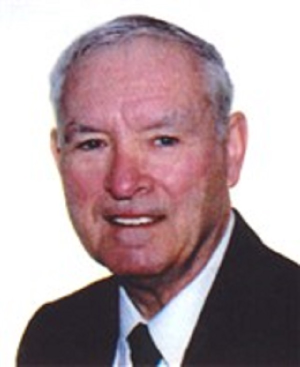 Edward Brady Presented with the Albert Nelson Marquis Lifetime Achievement Award by Marquis Who