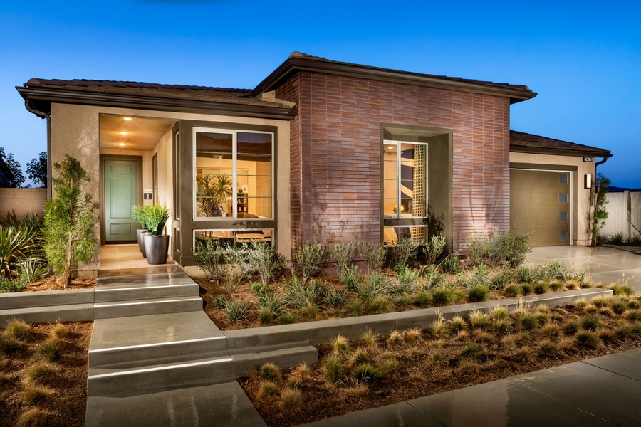 Pardee Homes Offers Live Online Chat and Easy Access to New Home