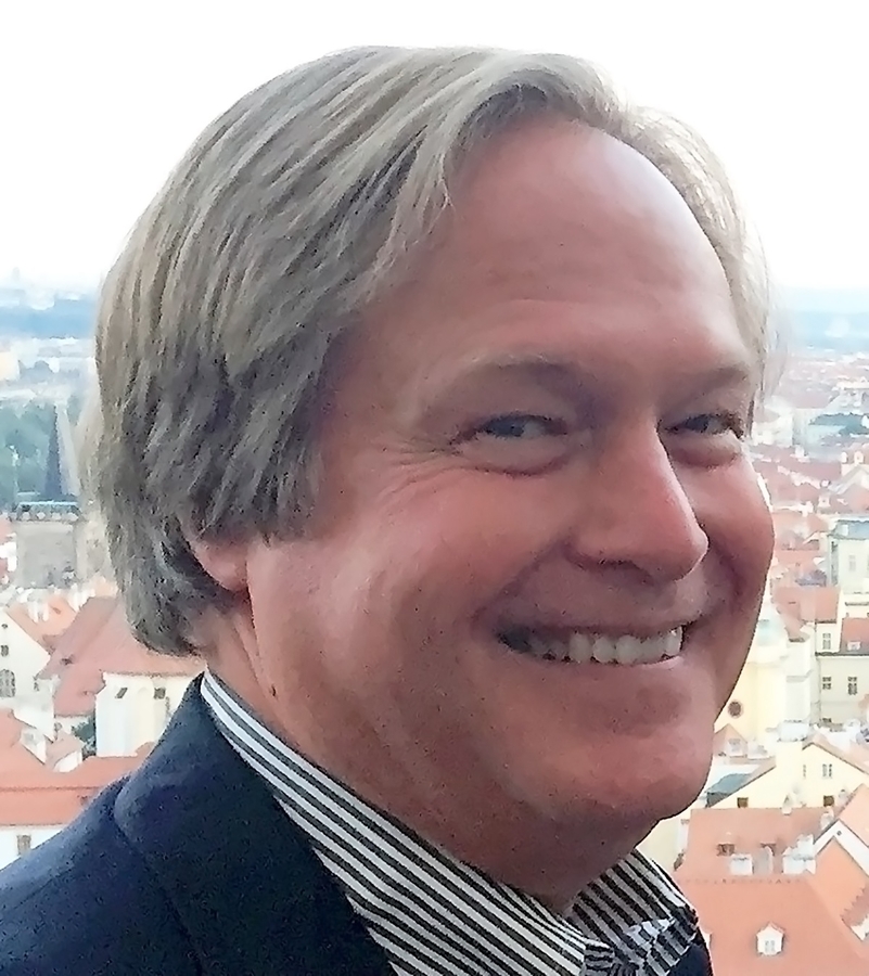 Lee Peters [Profiles] • Instagram, Twitter, TikTok Foller