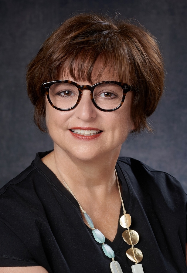 Dr. Lorraine Portelance Celebrated for Dedication to the Field of Medicine