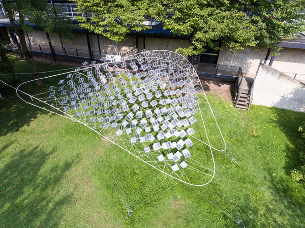 Solar Spline: Lightweight Architectural Construction Uses Printed Organic Photovoltaic Modules from OPVIUS