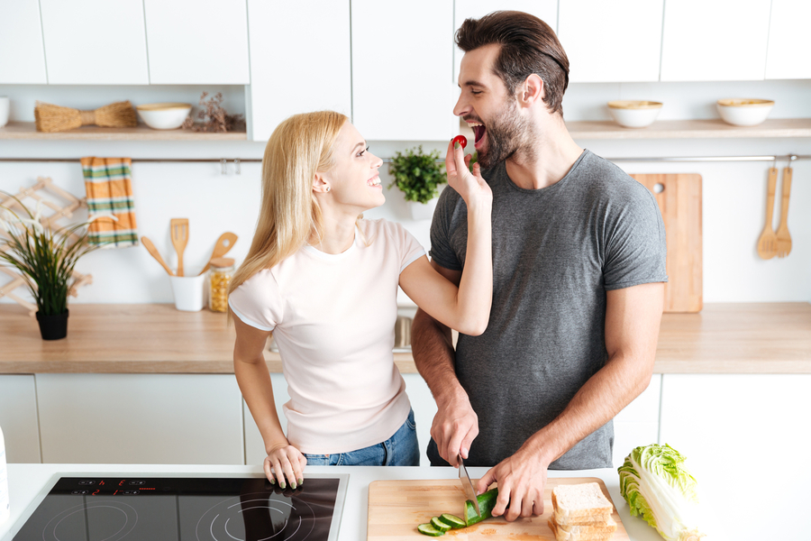Celebrate Love: 8 Food Safety Tips for Valentine’s Day from Stop Foodborne Illness