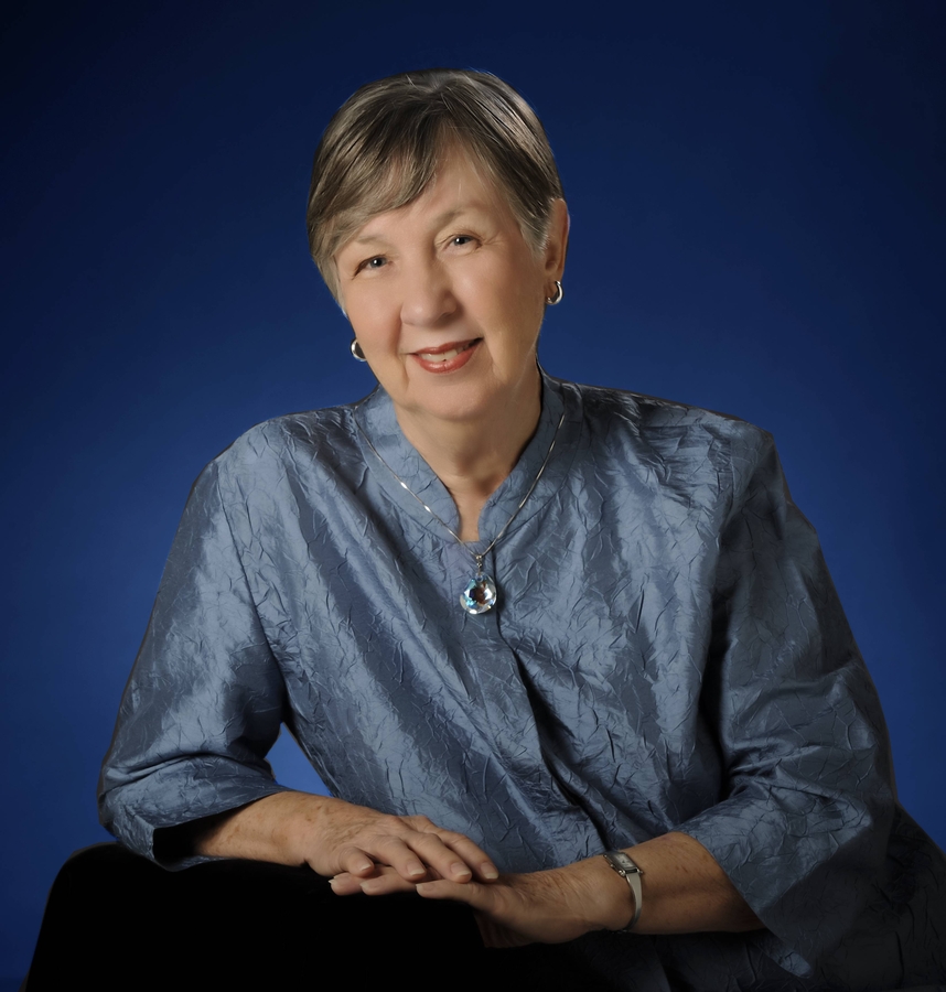 Dr. Janet Smith Warfield Recognized as the Most Influential Consciousness Educator in the Field of Word Energy by the International Association of Who’s Who