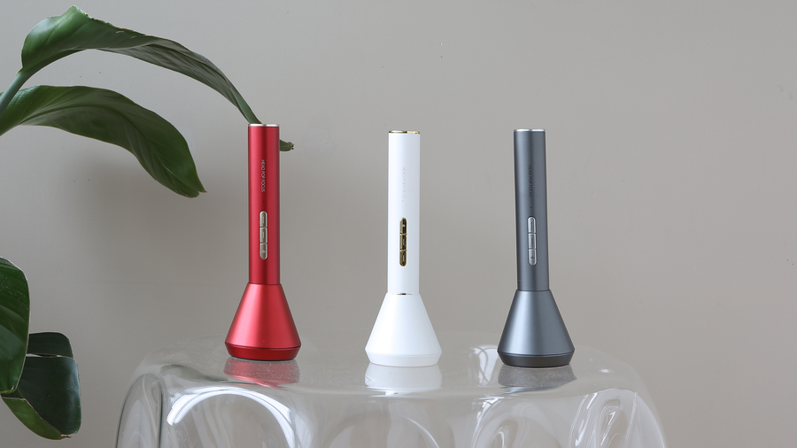 The World’s First Smart Pore Sebum Suction Device
