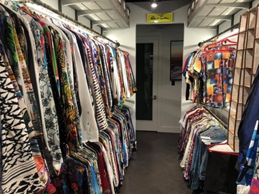 The Spectacular Journey of Ron Sturgeon: From Being Homeless to Successful Entrepreneur & Founder of Robert Graham Clothing Collectors on Facebook
