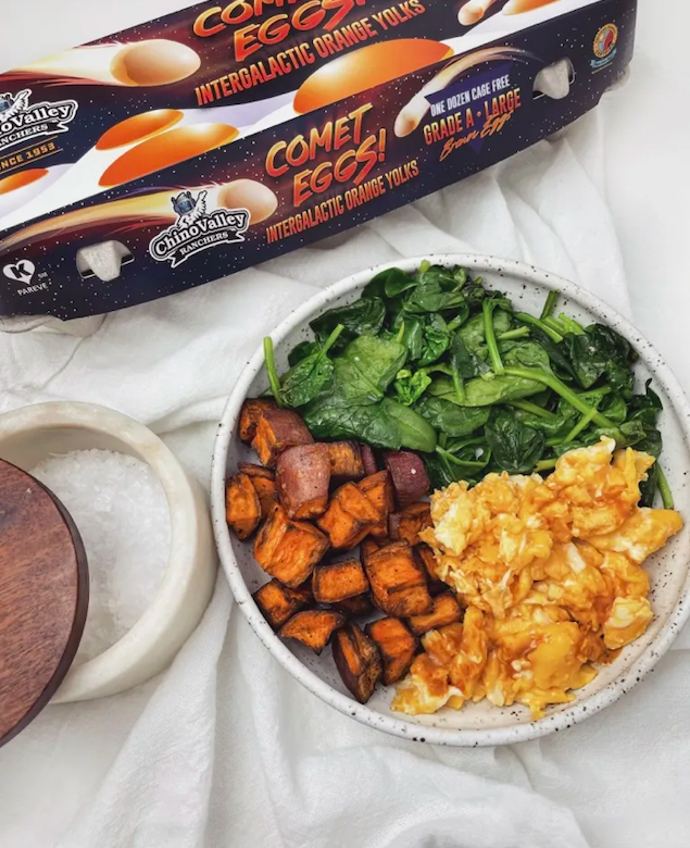 Healthy Lifestyle Influencer Calls Comet Eggs “The Building Blocks” of “Perfect Soft Scrambled Eggs”