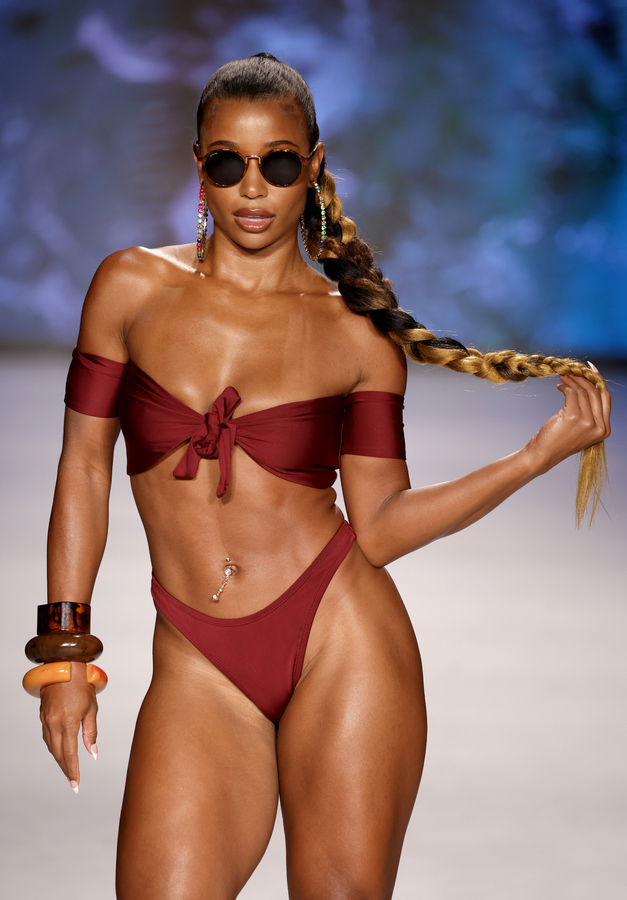 Foster Grant’s new Sun Luv Sunglasses, The Ultimate New Sunglasses Collection Celebrating Individuality, Connection and Sustainability Set the Style at Miami Swim Week, July 14 – 17, 2002