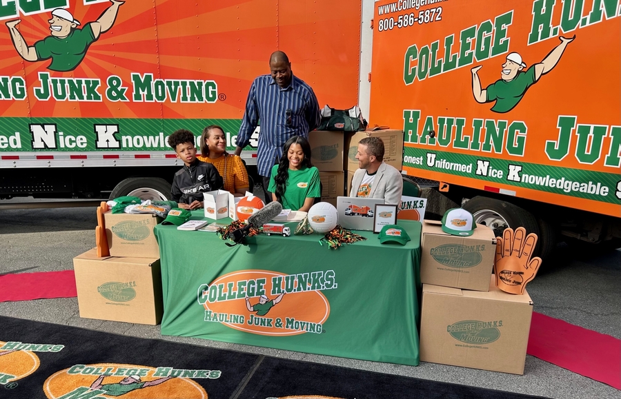 15-Year-Old High School Volleyball Phenom Alexis Ewing, Signs NIL Deal with College HUNKS Hauling Junk & Moving®