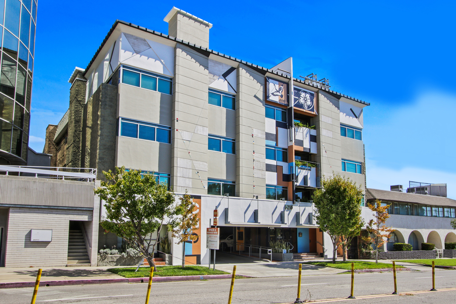 Westmac Commercial Brokerage Company Arranges $9.3 Million Sale of Office Property in Los Angeles, CA