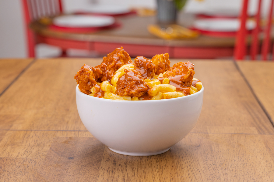 Lee’s Famous Recipe® Chicken Dials Up the Heat with New “Nashville Hot” Limited Time Mac and Cheese Bowl