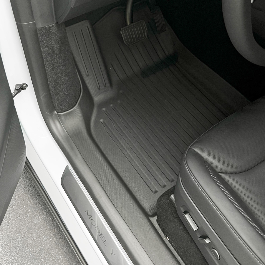 YESLAK Launches Exclusive All-Weather Floor Mats Full Coverage Kit for 2026 Tesla Model Y Juniper Standard: Defining a New Standard in Interior Care