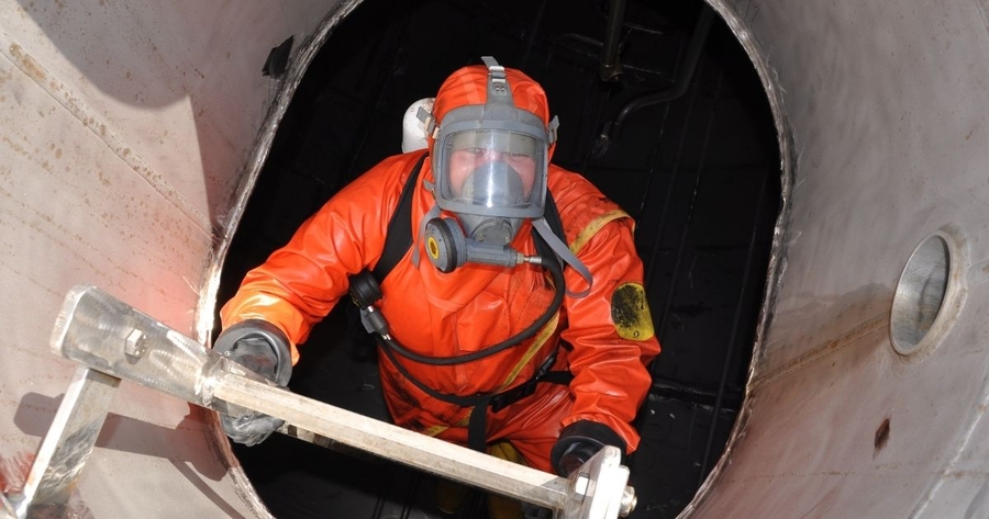 DCS Rescue Publishes New Resource on Confined Space Safety Compliance