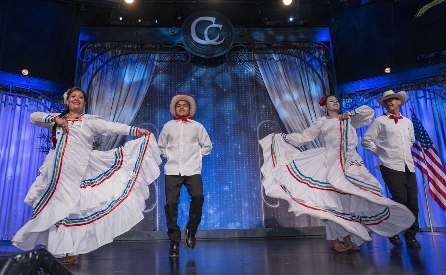Applauding Culture and Community to Strengthen Hondurans