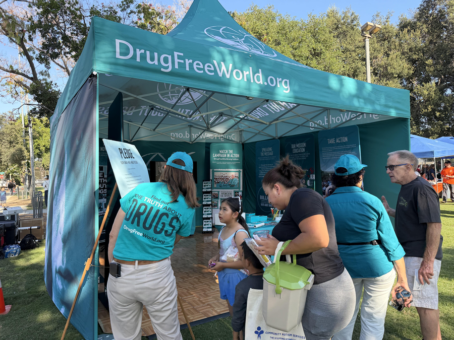 Drug-Free World Mobile Exhibit Highlights Pasadena’s National Night Out