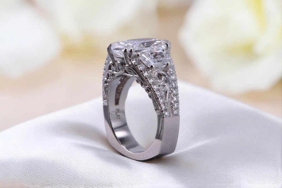 Euro Shank Engagement Rings Grow in Popularity in San Diego